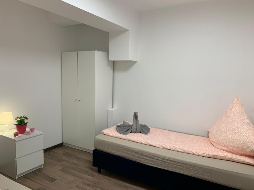 Lovely Share Apartment Aachener Weiher Köln Exterior foto