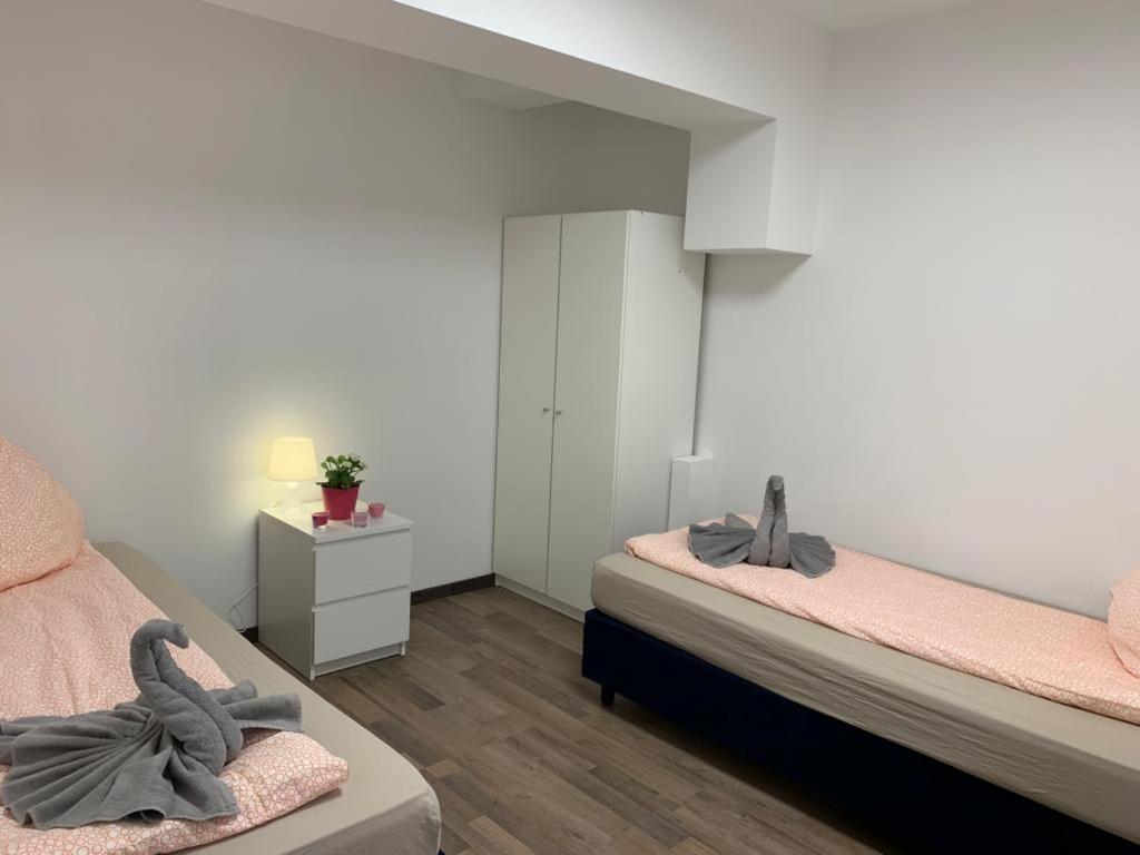 Lovely Share Apartment Aachener Weiher Köln Exterior foto