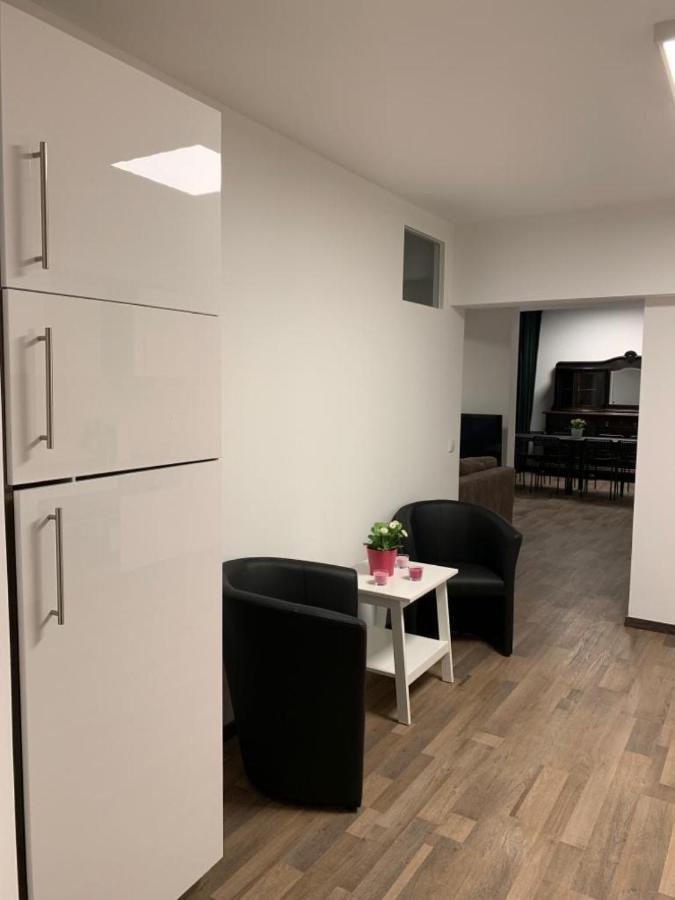 Lovely Share Apartment Aachener Weiher Köln Exterior foto